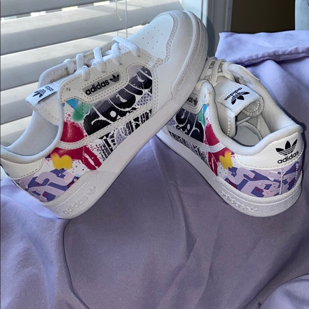 Girls youth size 13 Adidas